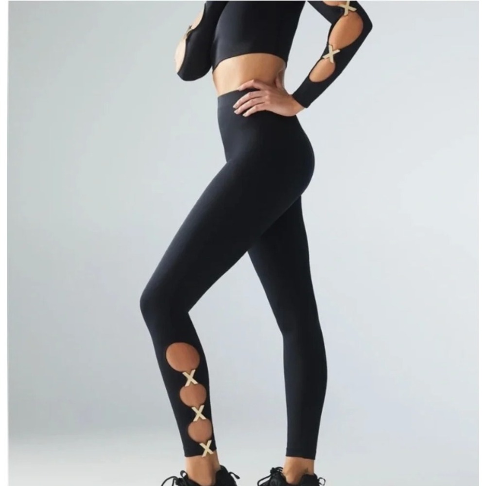 Savage X Fenty Sport Leggings Womens Large Black Rose Gold X Cutout Rihanna